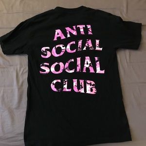 Anti social social club tee